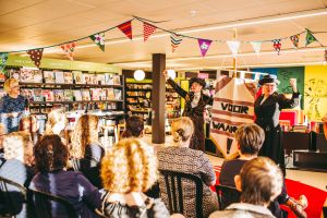  De voorstelling Voorwaarts!. Foto: Stella Dekker 
